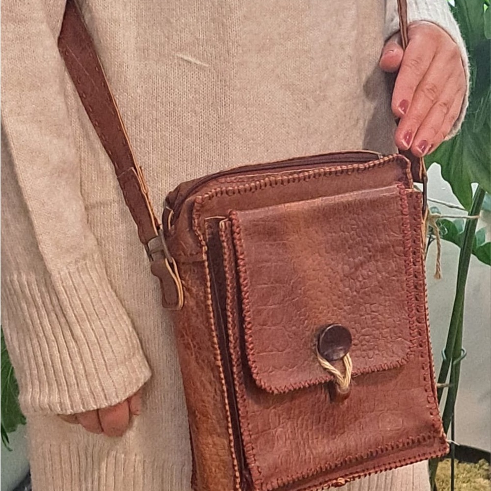 Handmade Brown Crocodile Textured Leather Crossbody Bag